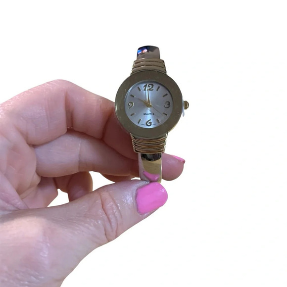 Avon perfect two tone watch delicate cuff NIB - Picture 1 of 5